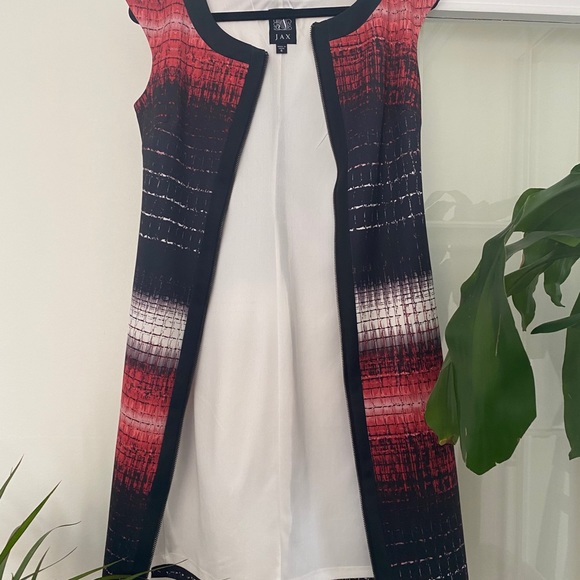 JAX sleeveless bodycon dress - Picture 2 of 6